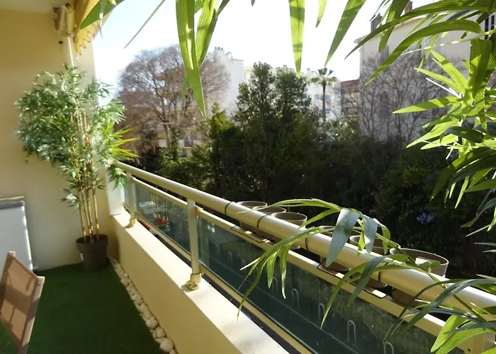 Terrasse-croisette, Palais Festivals 10 Min *